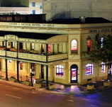 Crown  Anchor Hotel - Restaurants Sydney