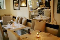 Hotel Max - Restaurants Sydney 3