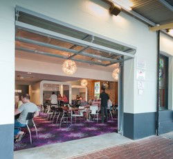 Arab Steed Hotel - Restaurants Sydney 3