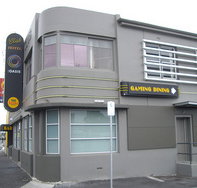 Club Hotel - Restaurants Sydney