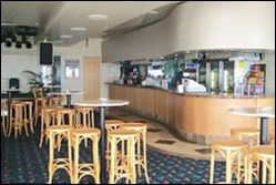 The Beach Hotel Merewether - Restaurants Sydney 3