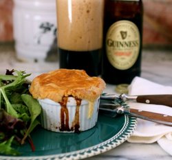 Paddy's Bar - Restaurants Sydney 3