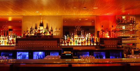 Hollywood Showgirls - Restaurants Sydney 1