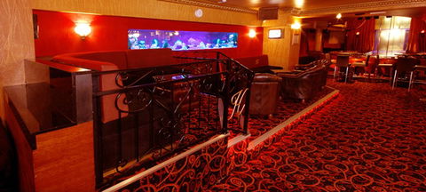 Hollywood Showgirls - Restaurants Sydney 5