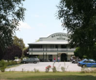 Retreat NSW Restaurants Sydney