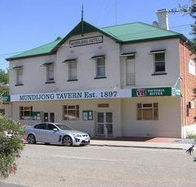 Mundijong Tavern - Restaurants Sydney