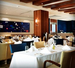 The Globe Wine Bar & Restaurant - Restaurants Sydney 3