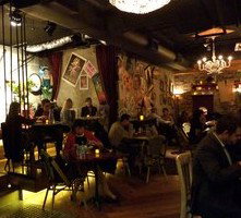 Treehouse Hotel - Restaurants Sydney 3
