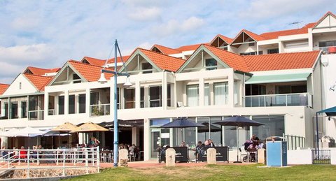 Emmas On The Boardwalk - Restaurants Sydney 1