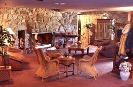 Base 1720 Bar & Restaurant - thumb 1