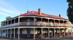 Brookton Club Hotel - Restaurants Sydney 0