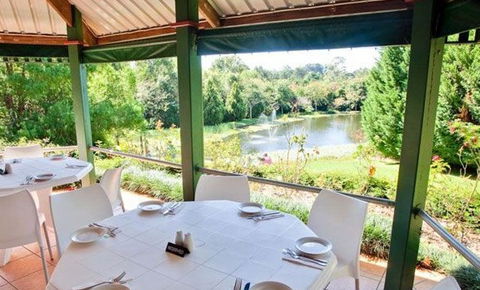 Cedar Creek Estate Vineyard & Winery Restaurant - Restaurants Sydney 1