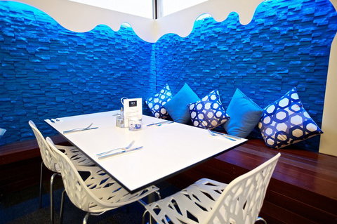 Fish Roe Gourmet Fish & Chippery - Restaurants Sydney 1