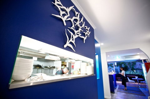 Fish Roe Gourmet Fish & Chippery - Restaurants Sydney 5