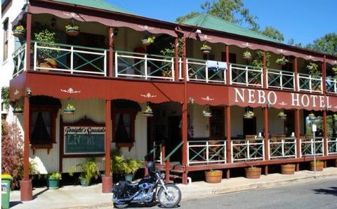 Nebo Hotel - Restaurants Sydney 1