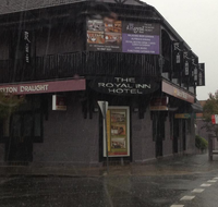 Royal Inn Hotel Waratah - Restaurants Sydney
