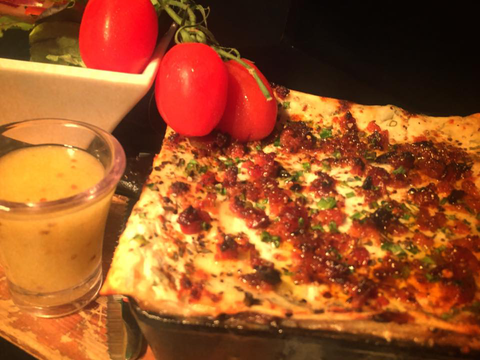 Viva La Vida Wine & Tapas Bar - Restaurants Sydney 3