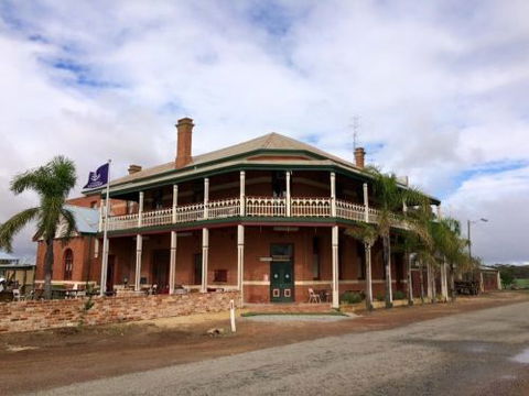 Greenhills Inn - Restaurants Sydney 2