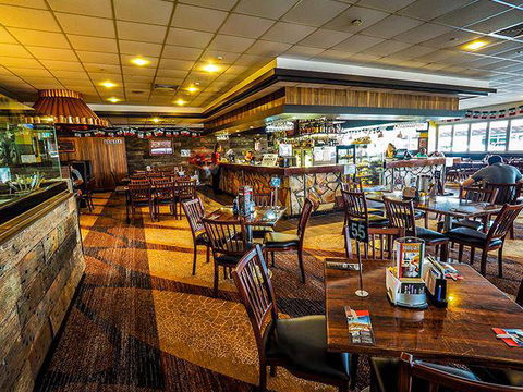 Isa Hotel - Restaurants Sydney 0