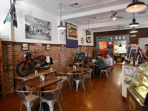 Roadies Cafe - Restaurants Sydney 3