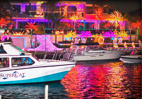 Christmas Lights Cruise - Restaurants Sydney 1