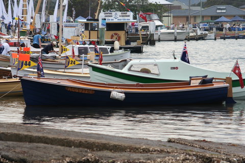 Davistown Putt Regatta And Wooden Boat Festival - Restaurants Sydney 0