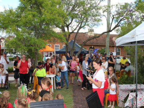 Dowling Street Christmas Party - Restaurants Sydney 2