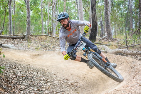 Fox Superflow Sealed By Stan's Race | Ipswich - Restaurants Sydney 1