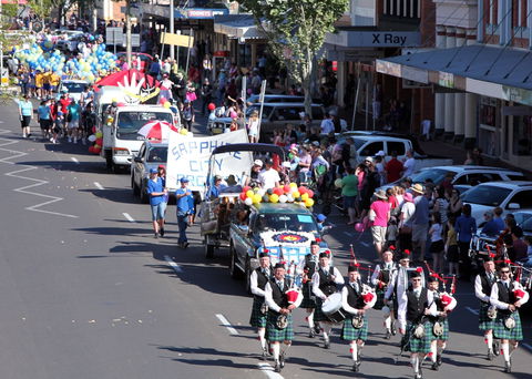 Regional Australia Bank Inverell Sapphire City Festival - Restaurants Sydney 2