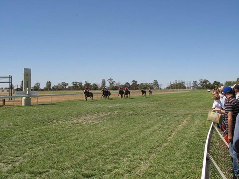 Balranald Races -Derby Day - Restaurants Sydney 0