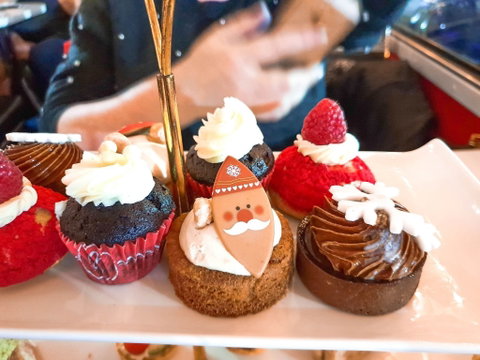 Girls Big Day Out Christmas In July - Restaurants Sydney 0