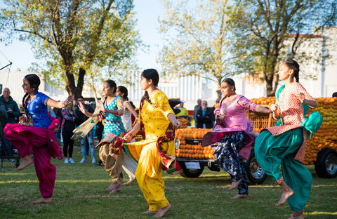 Griffith Spring Fest -  Multicultural Festival - Restaurants Sydney 0