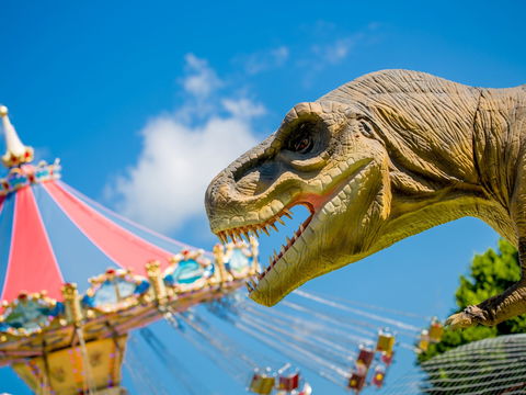 Mega Creatures At Hunter Valley Gardens - Postponed - Restaurants Sydney 0