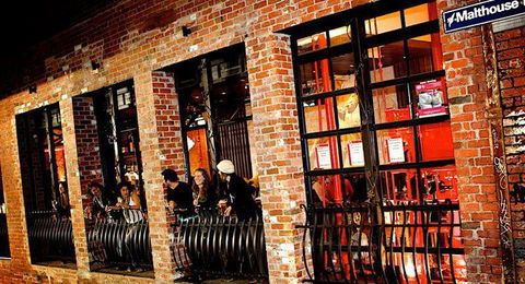 The Cove Hotel - Restaurants Sydney 9