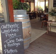 Whispering hills vineyard - Restaurants Sydney