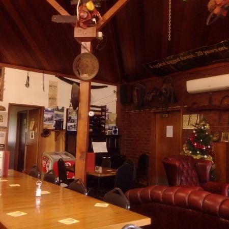 Erica Hotel Motor Inn - Restaurants Sydney 0