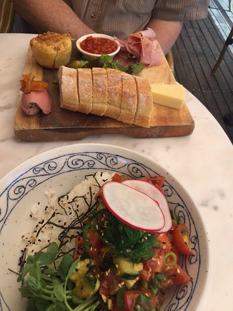 Treehouse Restaurant Banksmeadow