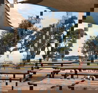 Heads Hotel - Restaurants Sydney