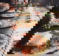 Crust Gourmet Pizza Bar Shellharbour - Restaurants Sydney