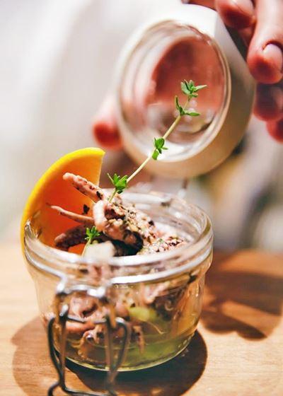 The Essendon Bar - Restaurants Sydney 6