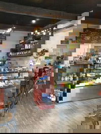 Rawsome Earth Cafe