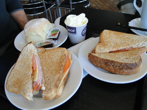 McDonald's - Restaurants Sydney 0