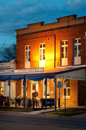 Star Hotel - Restaurants Sydney 0