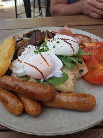 The Temora Hotel - Restaurants Sydney 0