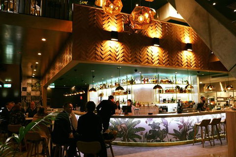 Kokomos - Restaurants Sydney 0