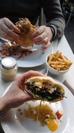 Two Hands - Restaurants Sydney 0