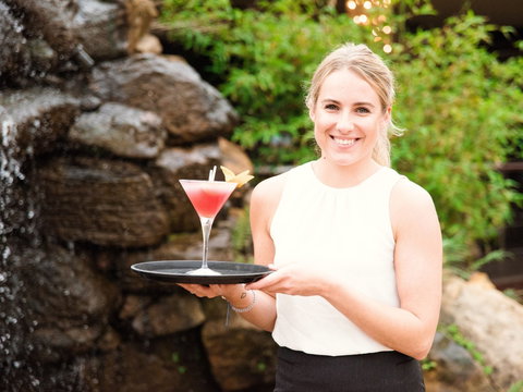 Towradgi Beach Hotel & Waves - Restaurants Sydney 1