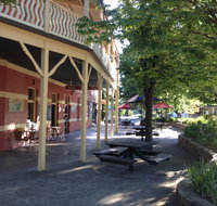 Alpine Hotel Bright - Restaurants Sydney