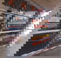 Golden Crown Seafood Restaurant - Restaurants Sydney