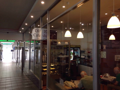 DJ Cafe - Restaurants Sydney 0